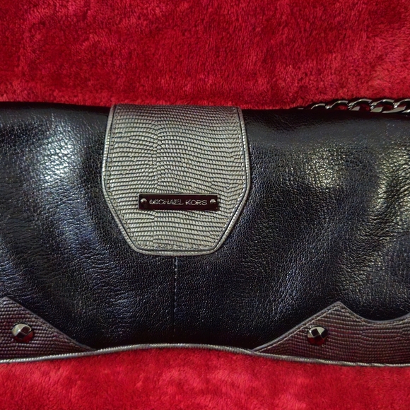 Michael Kors Vintage Limited Edition Black & Silver Leather Baquette Studded Bag - Picture 2 of 10